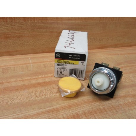 General Electric CR104PBM91E5 Push Button GE WN.O.  N.C. Contact Block