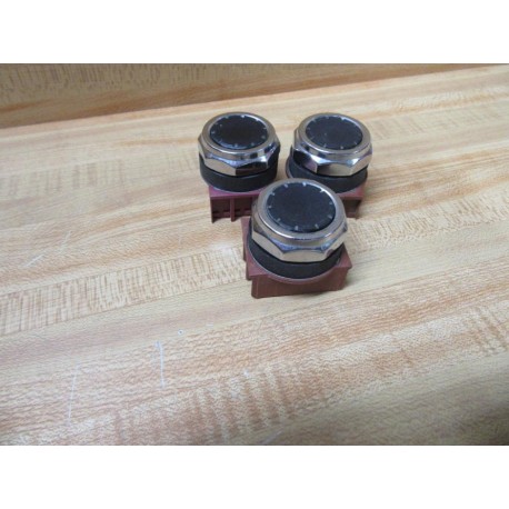 Siemens 3SB03-PFB Pushbutton 3SB03PFB (Pack of 3) - Used