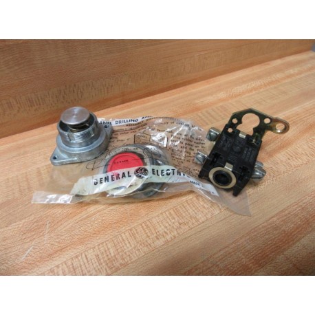 General Electric CR2940WA202C Pushbutton Assembly GE - New No Box
