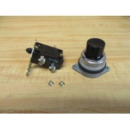 General Electric CR2940UJ202B Oil Tight Pushbutton GE - New No Box