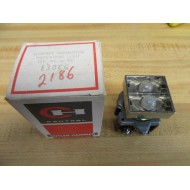 Cutler Hammer E30CG Compact Pushbutton Indicating Light