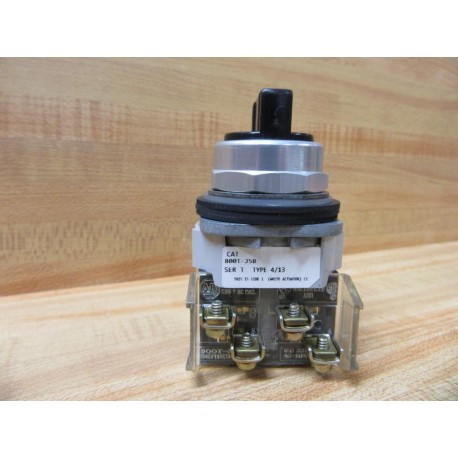Allen Bradley 800T-J5B Selector Switch - New No Box