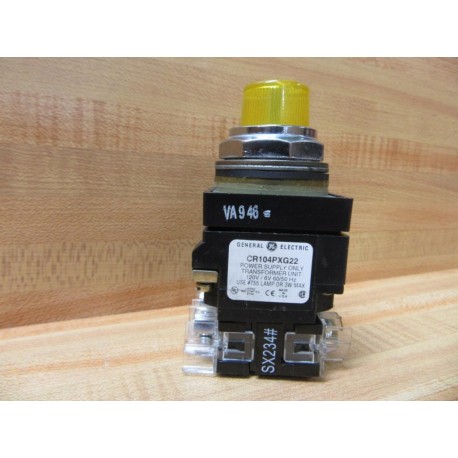 General Electric CR104PBT11E1B2 Pushbutton GE Yellow - New No Box