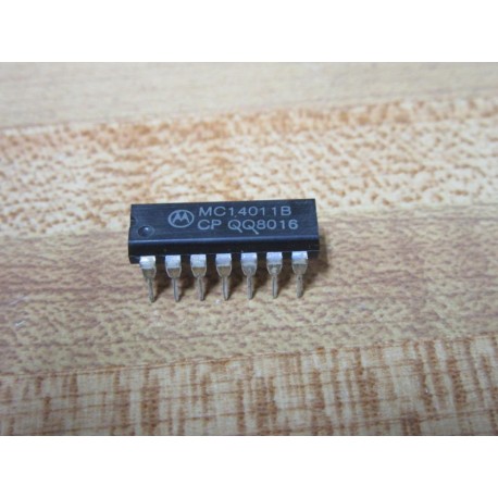 Motorola MC14011B Integrated Circuit (Pack of 3)