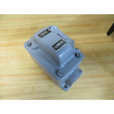 General Electric CR2940AJ102A Heavy Duty Switch Station - Refurbished