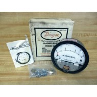 Dwyer 2003C Magnehelic Pressure Gage