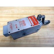 Namco EA700-25000 Snap-Lock Limit Switch EA70025000 WLever - Used