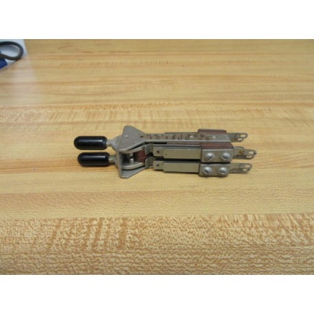 Mossman (SWZ) CDM-24143 Leaf Switch Twin Lever - Used