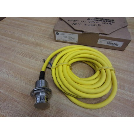 Allen Bradley 871TM-DH15NP30-H5 871TMDH15NP30H5 Inductive Proximity Sensor Ser A