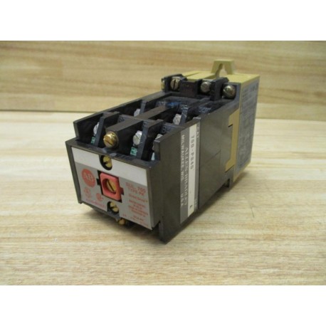 Allen Bradley 700-PK400A1 AC Relay 700PK400A1 W 700-PB40 - Used