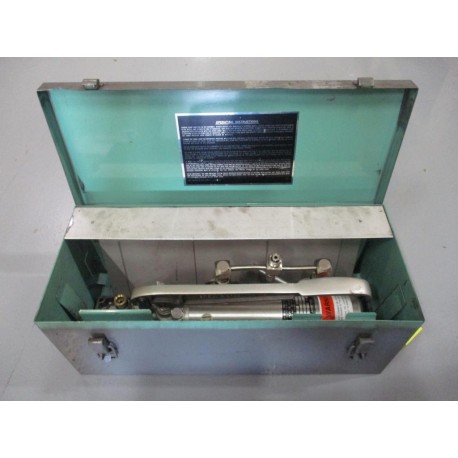 Mansfield & Green P-17-21 Ametek Hydraulic Dead Weight Tester R-3 - Used