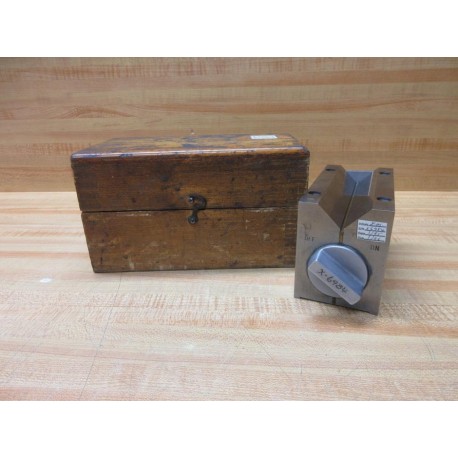 Brown & Sharpe 750-D Magnetic V-Block 750D - Used