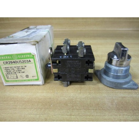 General Electric CR2940US203A Selector Switch