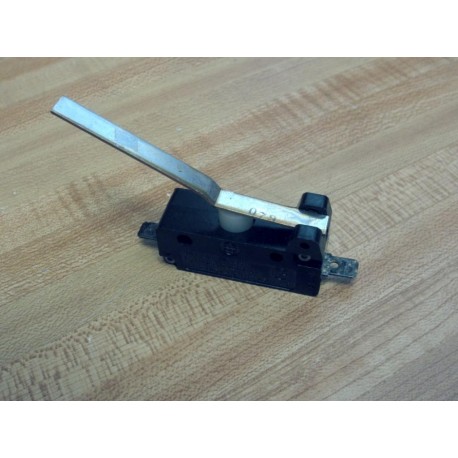 073 Limit Switch WLever - New No Box