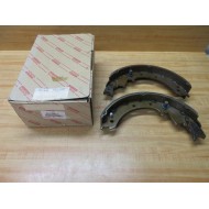 Toyota 47513-33060-71 Brake Shoe (1) Pair 475133306071