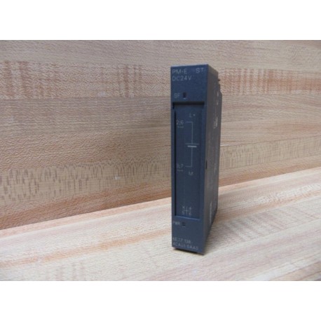 Siemens 6ES7-138-4CA01-0AA0 Output Module - Used
