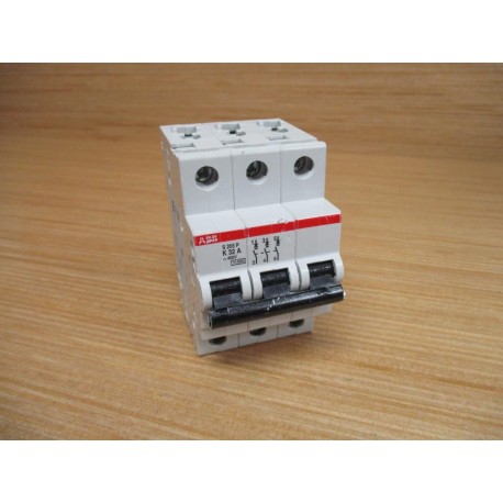 ABB S203P-K32A 32A Circuit Breaker S203-K32 Chipped Corner - Used