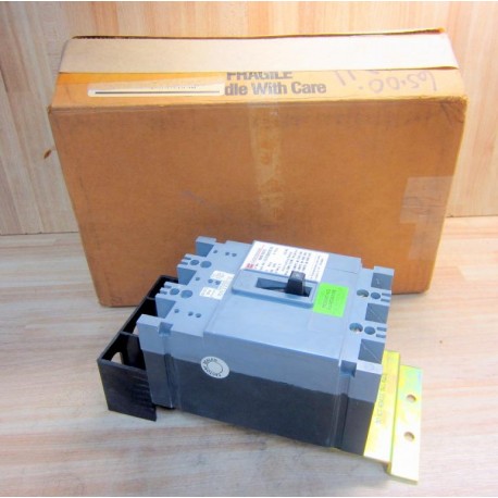 Cutler Hammer RHF3015 Eaton Circuit Breaker