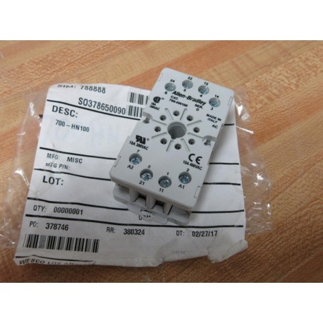 Allen Bradley 700-HN100 Relay Socket  700HN100 Series D Gray