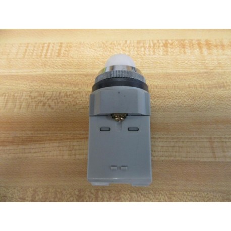 IDEC APN126DN-W Pilot Light - Used