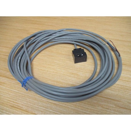 Banner SE612CX W30 Econo-Beam Photoelectric Sensor 25909 - New No Box