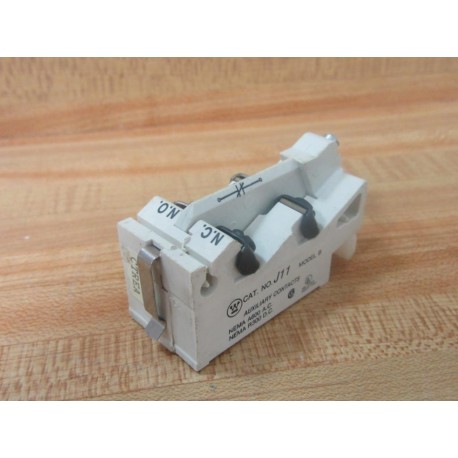 Cutler Hammer Westinghouse 9084A17G01 Contact Type J11 Model B - New No Box