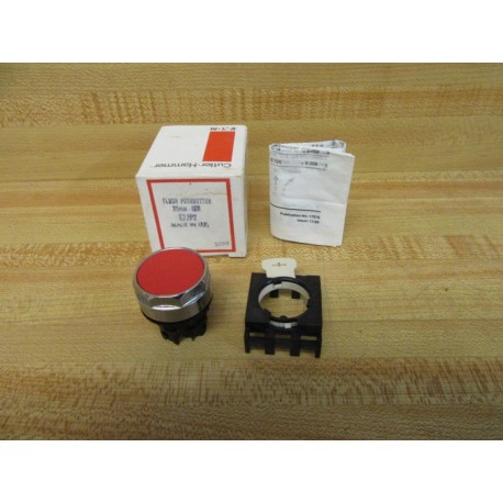 Cutler Hammer E22-P2 Eaton Pushbutton Switch E22P2