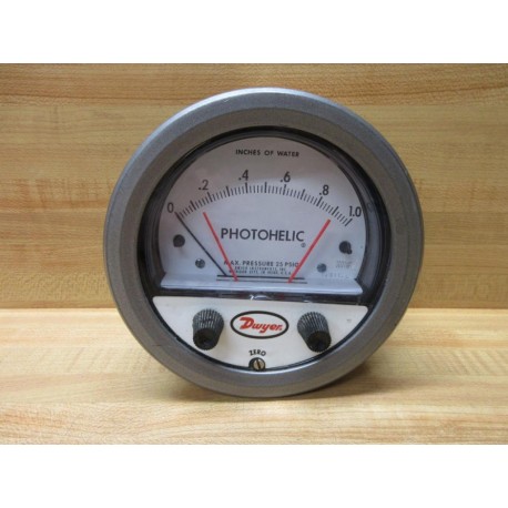 Dwyer 3001MR Photohelic Pressure Gauge 3000MR - Used