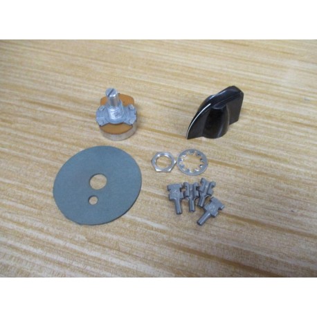 CTS 120-0009 Potentiometer 1200009 WKnob & Hardware - New No Box