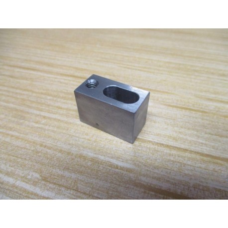 H-00-000961 Chain Guide Mount Block - New No Box