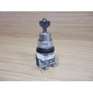 Allen Bradley 800T-H33B Selector Switch Ser T, (2) 800T-XA, 1 Key - New No Box