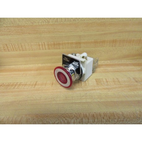 Square D 9001-SKR9P1RH13 Pushbutton 9001SKR9P1RH13 - Used