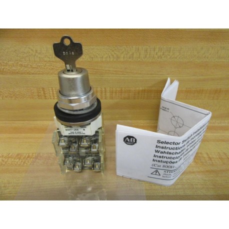 Allen Bradley 800T-J44C Selector Switch - New No Box