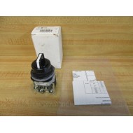 Allen Bradley 800H-JR2KU7AAXX Selector Switch