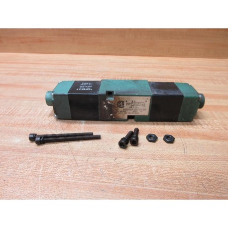 Numatics 082SS425K015M Solenoid Valve - Used