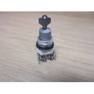Allen Bradley 800T-J631B Keyed Selector Switch - Used