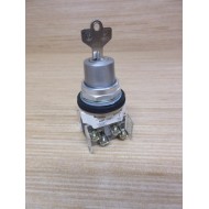 Allen Bradley 800T-J631B Keyed Selector Switch - New No Box