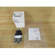 Allen Bradley 800H-JR4A Selector Switch 800HJR4A