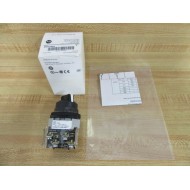 Allen Bradley 800H-HR5A Selector Switch 800HHR5A