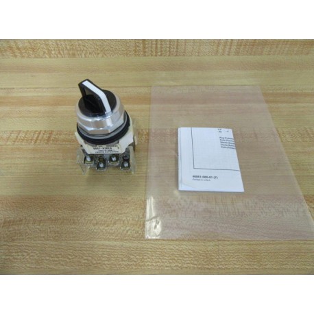 Allen Bradley 800T-H2KE8B Selector Switch - New No Box