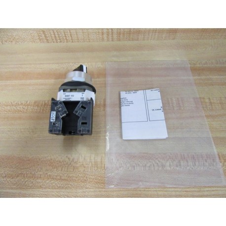 Allen Bradley 800T-H2D1Y Selector Switch - New No Box