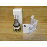 Allen Bradley 800T-J43KC7B Selector Switch 800TJ43KC7B W(2) 800T-XA