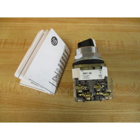 Allen Bradley 800T-H5 Selector Switch 800TH5 W800T-XA - New No Box
