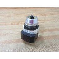 Allen Bradley 800T-16JX17KB7 Selector Switch 800T16JX17KB7 WO Lever - Used