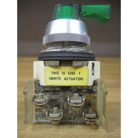 Allen Bradley 800T-16JX17KB7 Selector Switch 800T16JX17KB7 - Used