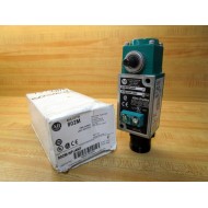 Allen Bradley 802M-NPJ4NF Pre-Wired Limit Switch WHead 802MNPJ4NF