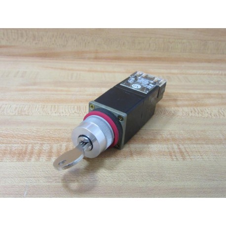 Allen Bradley 800MR-H33B Selector Switch 800MRH33B - New No Box