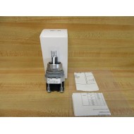 Allen Bradley 800T-J2A Selector Switch 800TJ2A Series U