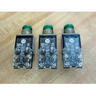 Allen Bradley 800M-XAK Contact Block 800MXAK WGreen Button (Pack of 3) - Used