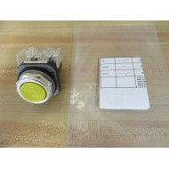 Allen Bradley 800TC-A9D2 Yellow Push Button - New No Box